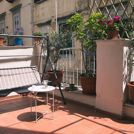 Ferienwohnung La Casa Del Nespolo, 2 Terrazzi E 2 Bagni In Centro Neapel Exterior foto