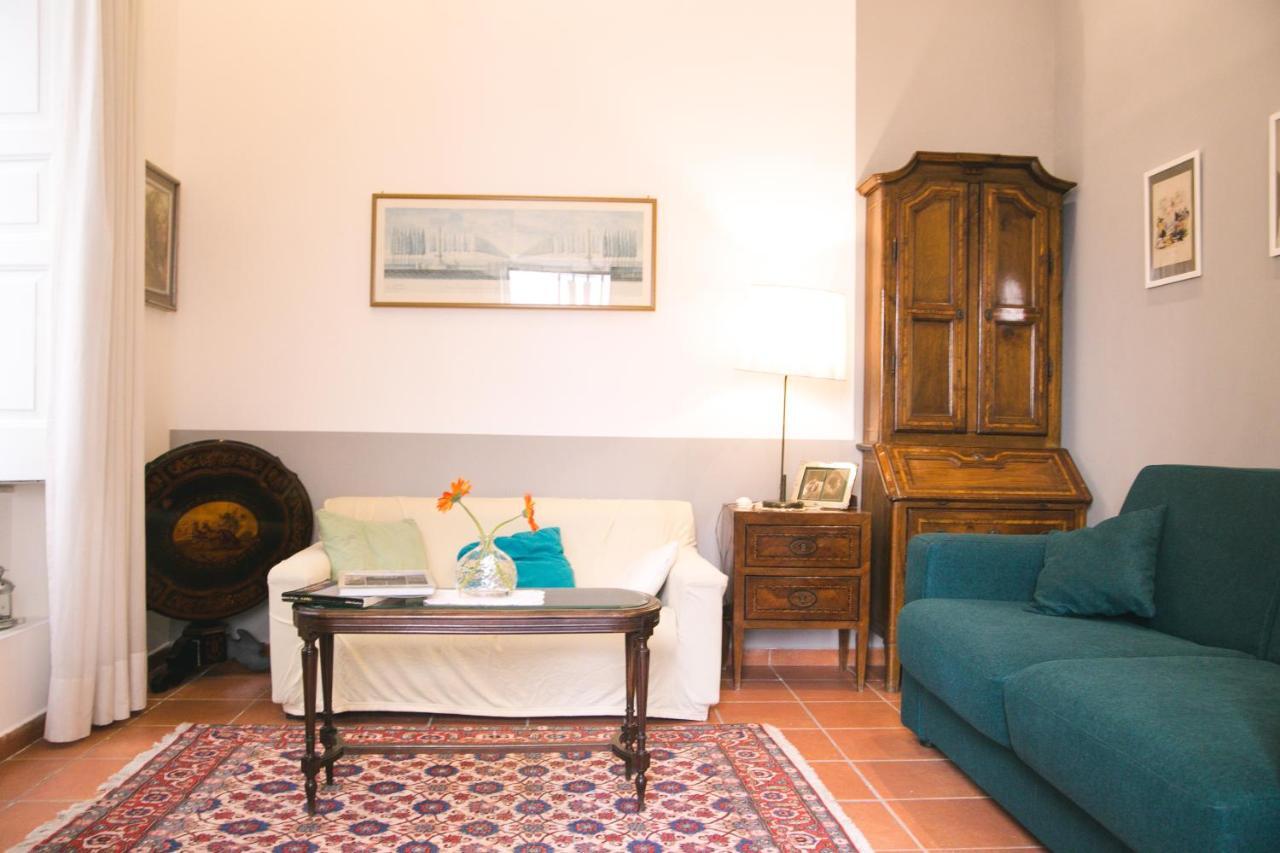 Ferienwohnung La Casa Del Nespolo, 2 Terrazzi E 2 Bagni In Centro Neapel Exterior foto