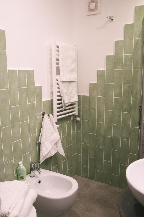 Ferienwohnung La Casa Del Nespolo, 2 Terrazzi E 2 Bagni In Centro Neapel Exterior foto
